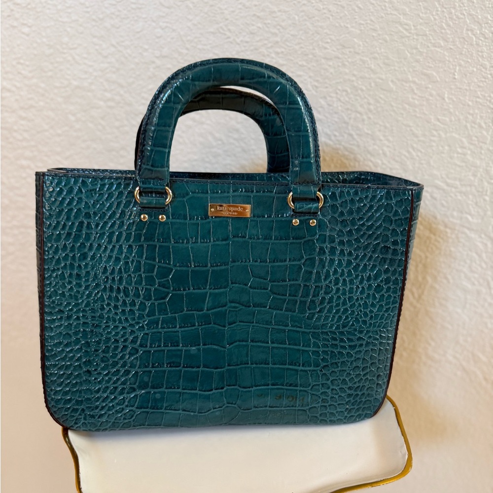 Kate Spade Green Tote with Crocodile Texture